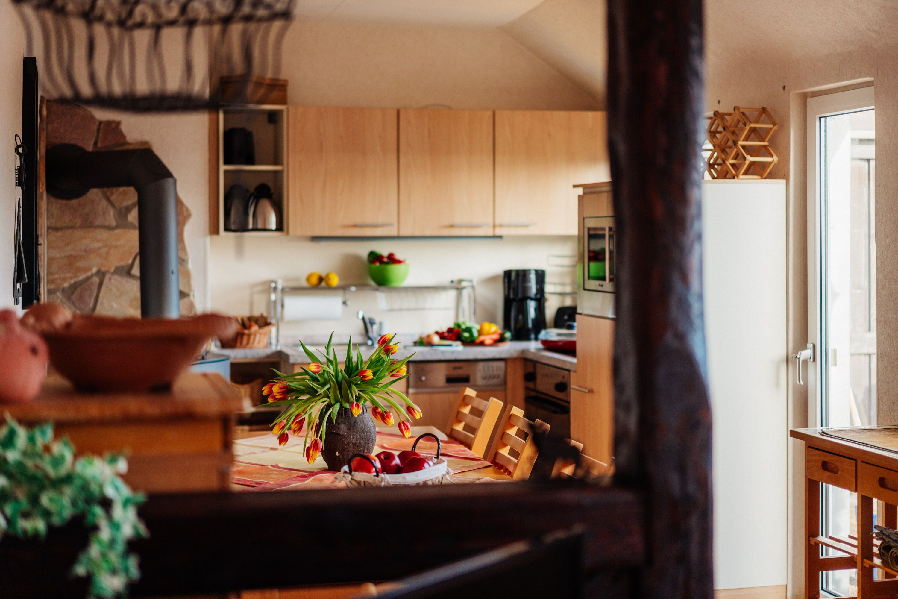 雪櫃、微波爐、焗爐、爐具