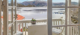 Fantastisk hjem i Eiksund med køkken