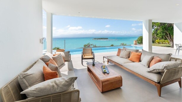 Terrace/patio - Villa Guacana – 5 Bedrooms | Pool & Sea View | Guadeloupe (Le Gosier)