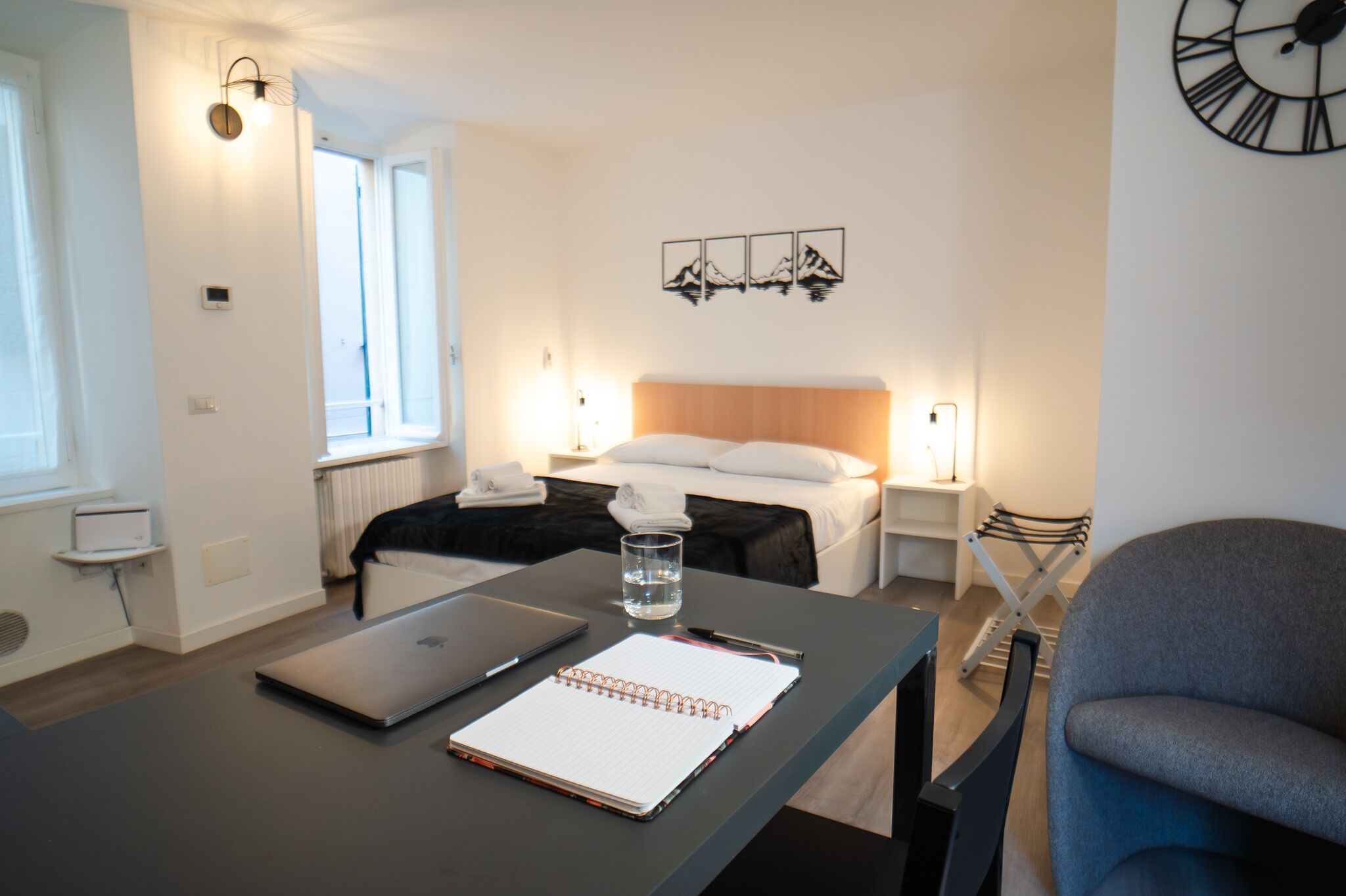 1 chambre, fer et planche à repasser, Wi-Fi, draps fournis