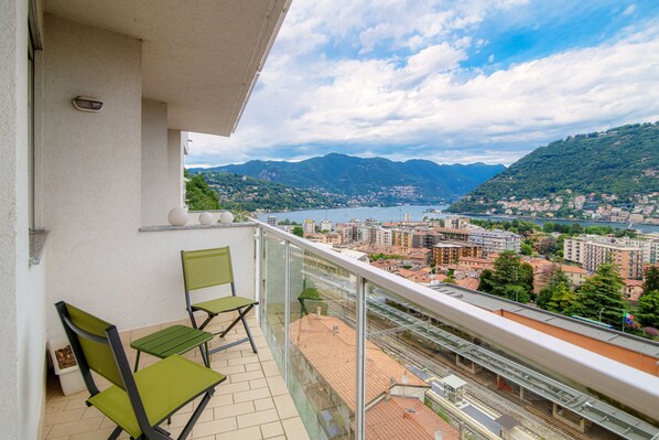 1 habitación, tabla de planchar con plancha y wifi gratis 