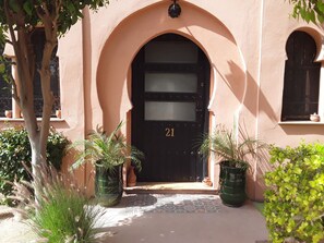 Exterior detail - Villa/riad Tout Confort Décoration Soignée + Cuisiniere (Marrakech)