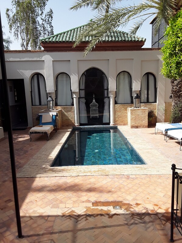 Pool - Villa/riad Tout Confort Décoration Soignée + Cuisiniere (Marrakech)