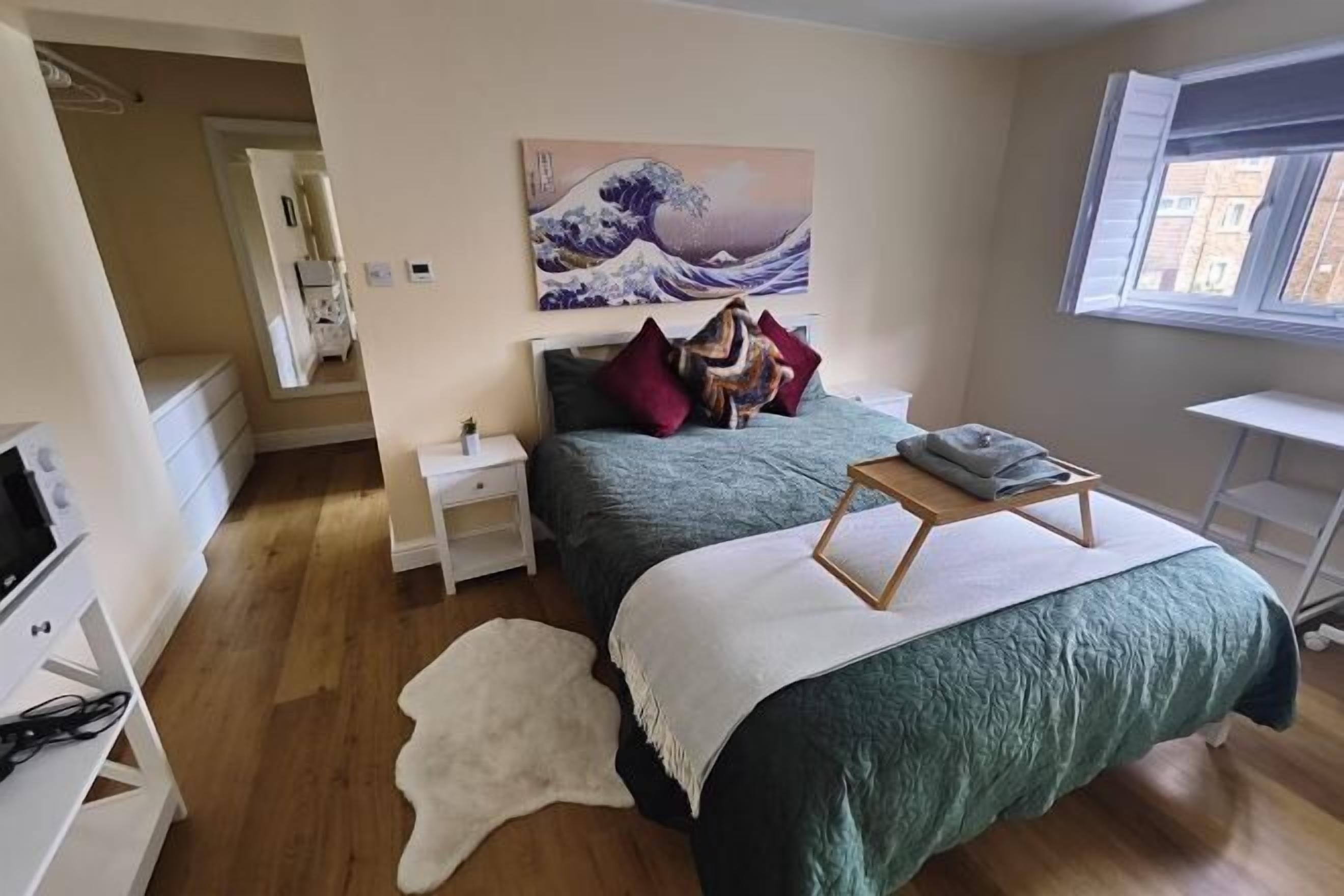 Allergitestet sengetøy, dundyner, memory foam-senger og skrivebord