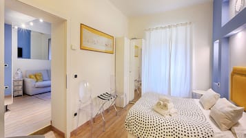 Apartemen Basic | 1 kamar tidur, brankas, setrika/meja setrika, dan Wi-Fi gratis