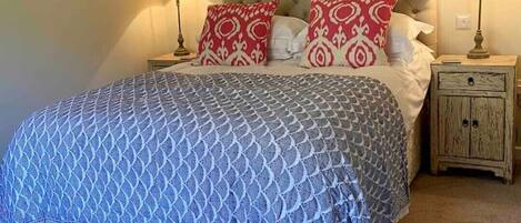 1 chambre, fer et planche à repasser, Wi-Fi, draps fournis