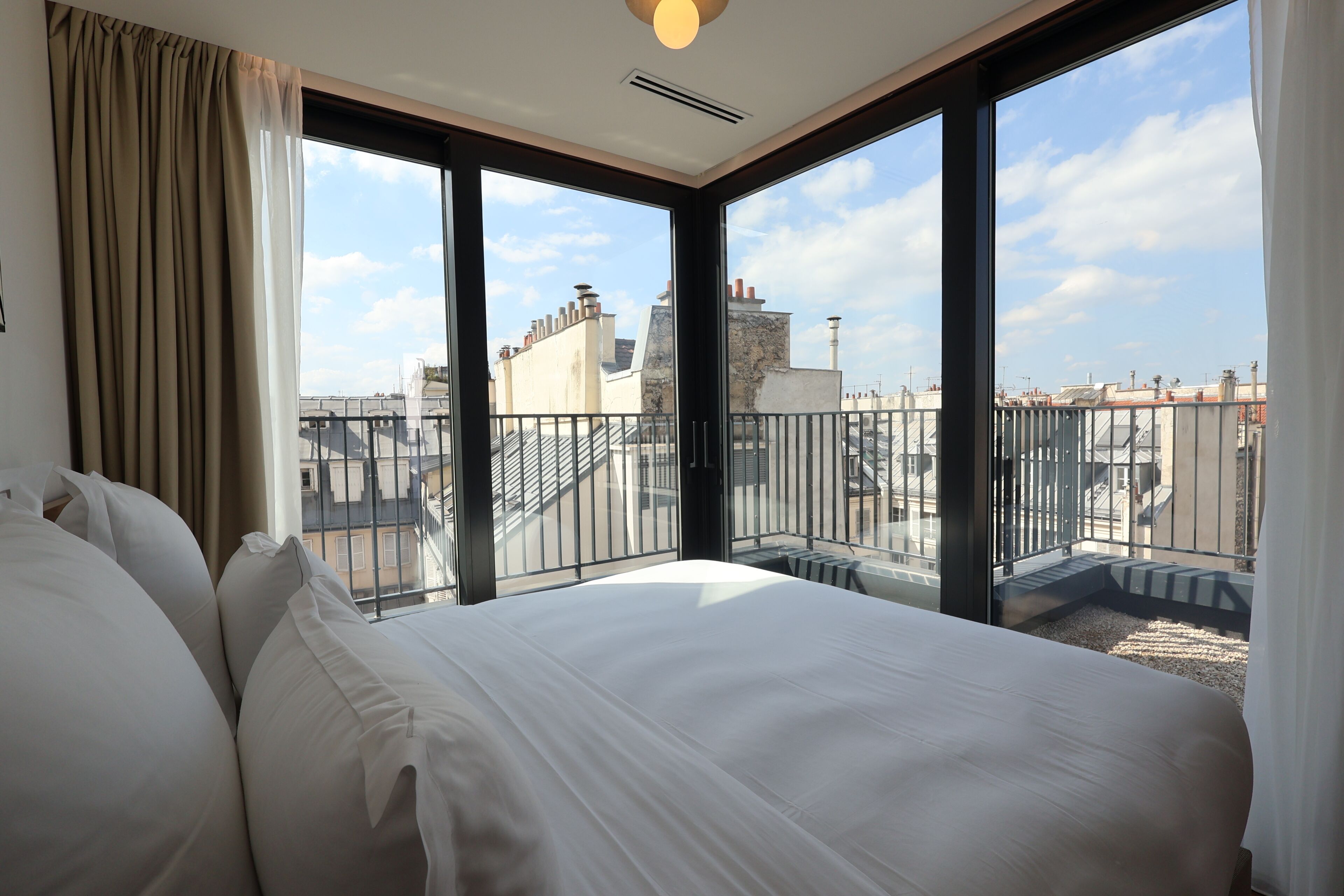 Panoramic Penthouse, Terrace, City View | Premium bedding, pillowtop beds, in-room safe, laptop workspace