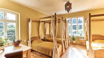 5 Schlafzimmer, Schreibtisch, WLAN, Bettwäsche