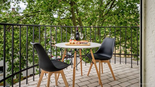 WineDesign Boxspring 8 Pers BASF Nähe Ludwigshafen und Mannheim