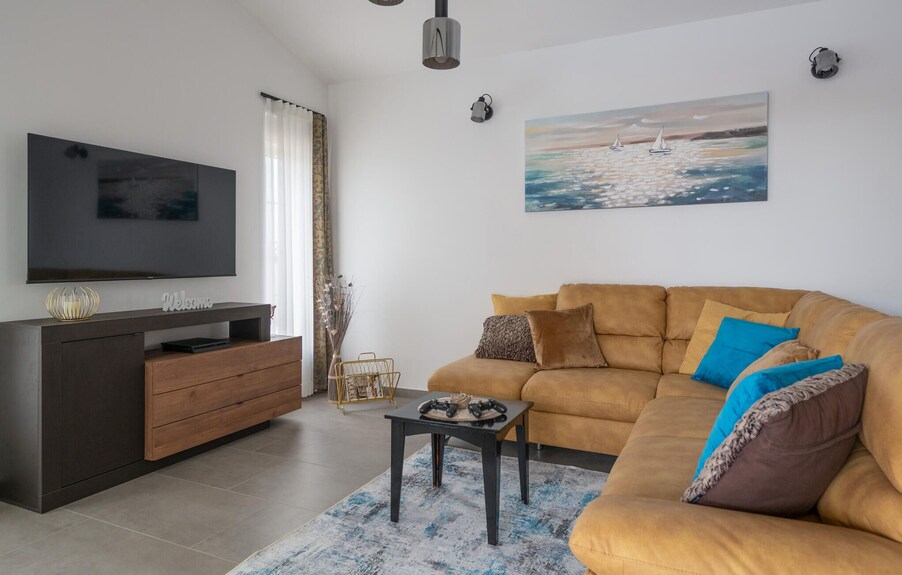 Accogliente Casa A Loborika Con Wifi - Krnica