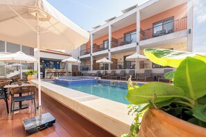 Seasonal outdoor pool