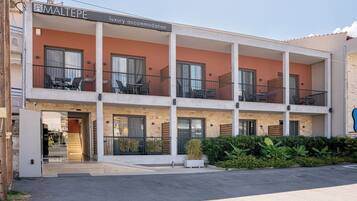 Bagian depan properti