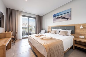 雙人或雙床房, 城市景觀 | 隔音、免費無線上網、床單