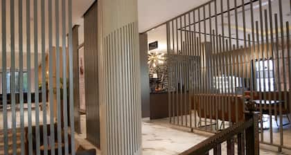 BRICKSPOINT BOUTIQUE APARTHOTEL ASOKORO