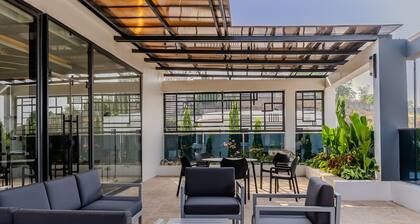 BRICKSPOINT BOUTIQUE APARTHOTEL ASOKORO