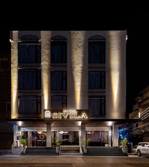 Front of property - HOTEL SIVILA  (Dera Bassi)