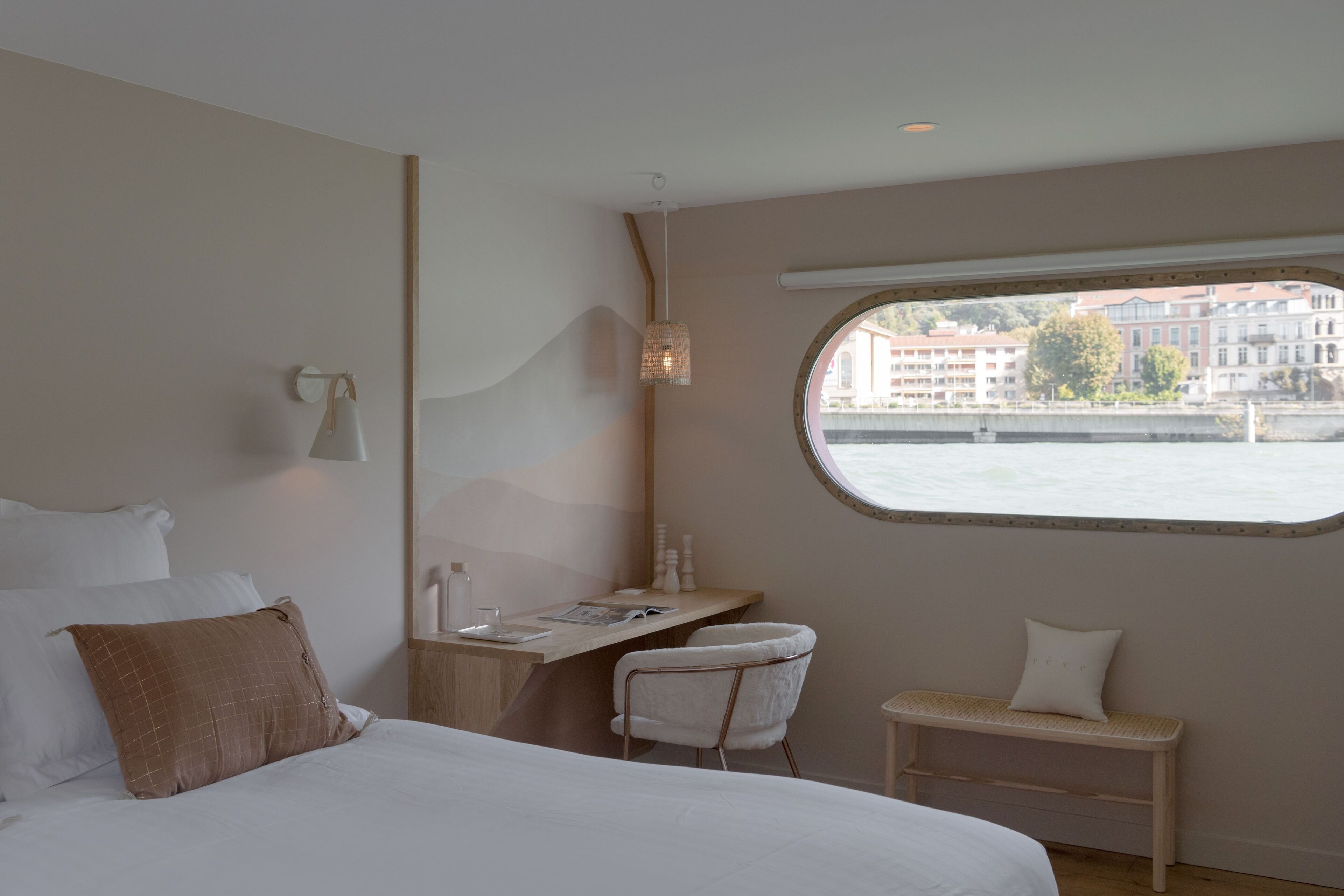 Foto - LA PENICHE - Bed And Bicycle - Vienne