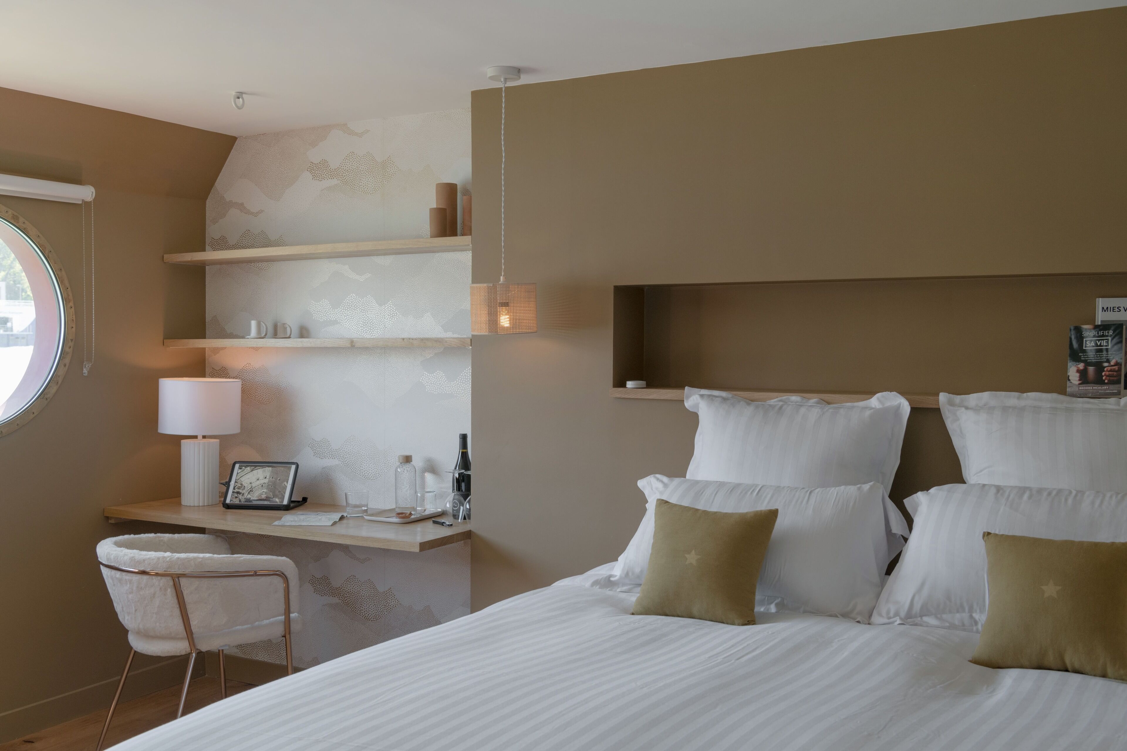 Photo - LA PENICHE - Bed And Bicycle - Vienne