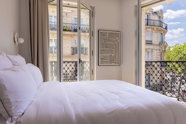 Literie hypoallergénique, coffres-forts dans les chambres