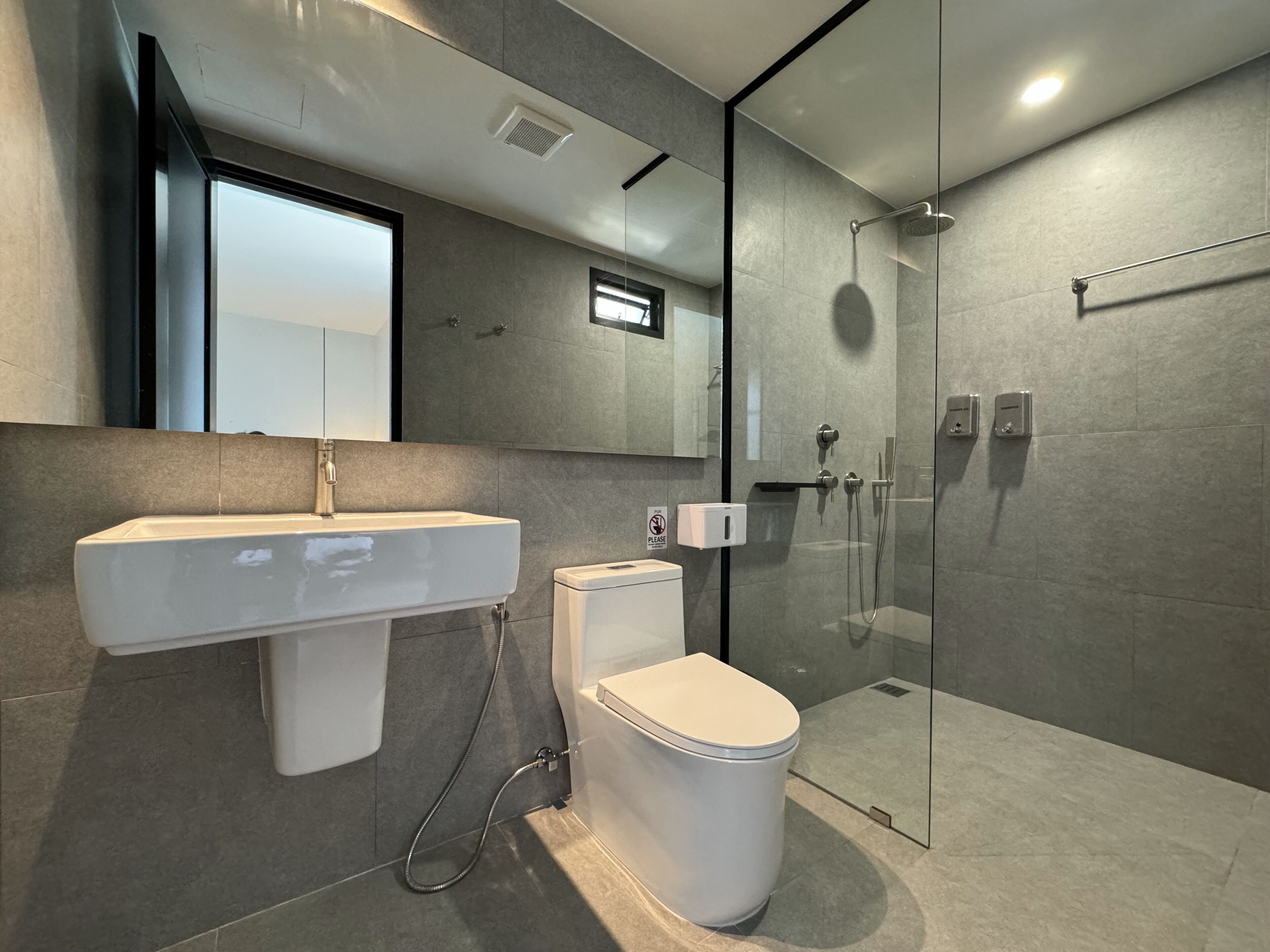 Foto - POR Singharat