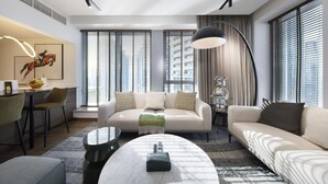 Apartment - Fountain View Signature Residence With Terrace 135 SQM (Dubai)