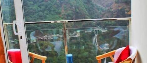 Deluxe kamer | Een bureau