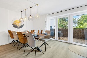 Dining - SONNEN.glück- bright flat with 140m² (Altusried)