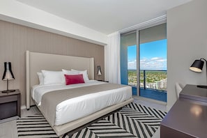 Room - Luxury 2br- Front Ocean Bay View Amazing Pools (Hollywood)