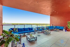 Room - Rooftop Pool Hot Tub Hollywood Beach Boardwalk (Hollywood)