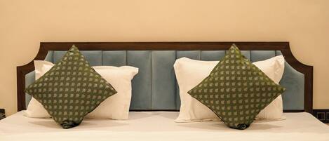 Family Room | Free WiFi