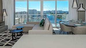 House | 3 bedrooms, desk, iron/ironing board, Internet - Luxury 3 Br Corner Balcony Panoramic View Pools (Hollywood)