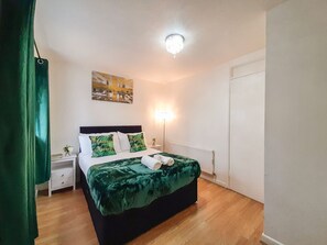 Casa | 1 camera, ferro/asse da stiro, Wi-Fi gratuito, lenzuola