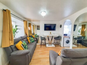 Casa | Área de sala de estar | Televisión 