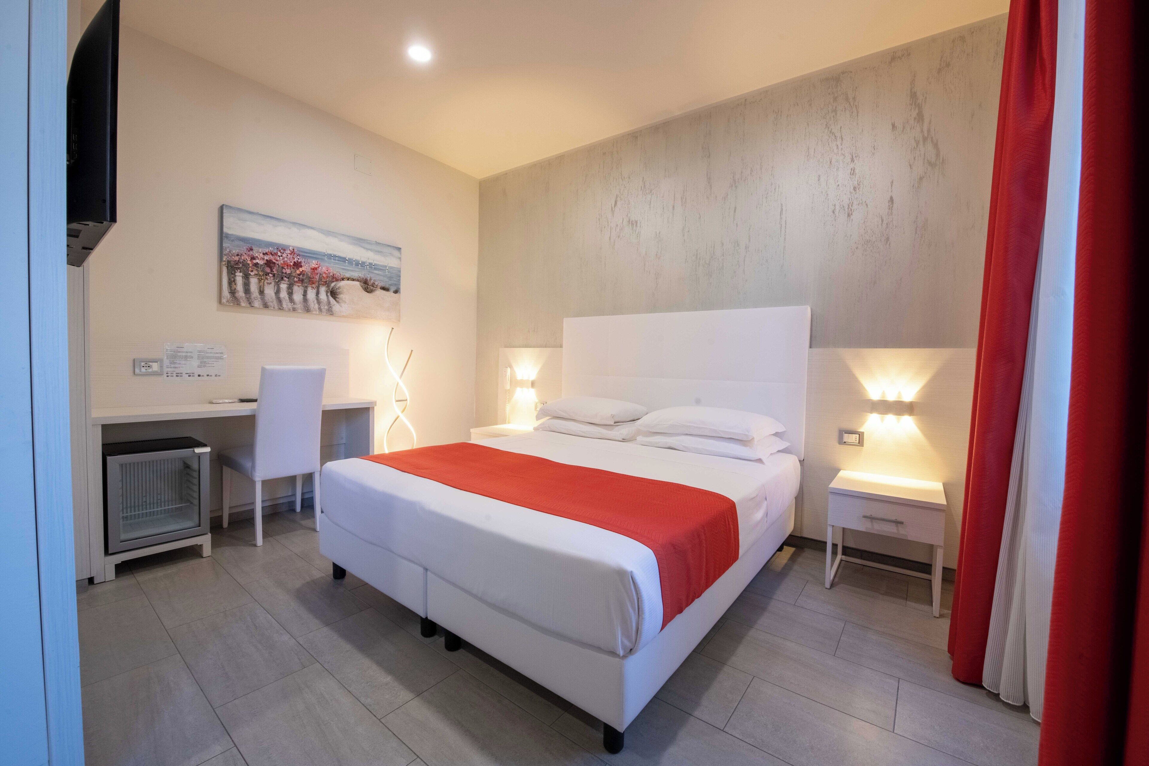 Habitación Confort | Caja de seguridad en la habitación y escritorio 