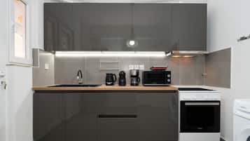 Appartement Supérieur | Cuisine privée | Réfrigérateur, micro-ondes, four, plaque de cuisson
