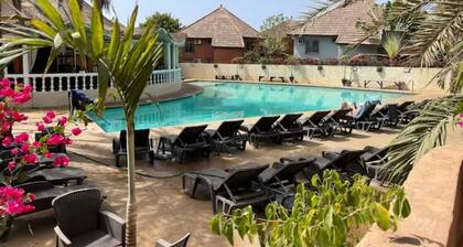 Résidence du Port Villa N° 04 Avec Piscine Face à la mer
