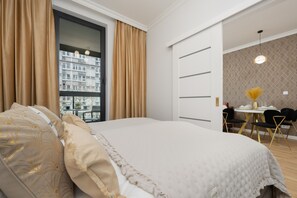 1 dormitorio y ropa de cama
