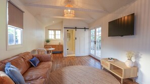 Televisio, pöytätennispöytä