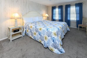 3 bedrooms, Internet - 2nd Row 3 BR Condo with a Shared Pool! Floral Villas D15  (Surfside Beach)