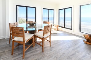 Dining - Oceanfront 4 Bedroom Condo in Surfside Beach!  Summit #3   (Surfside Beach)
