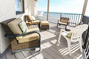 Property grounds - Oceanfront 4 Bedroom Condo in Surfside Beach!  Summit #3   (Surfside Beach)