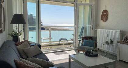 2 bedroom accommodation in Egmond aan Zee