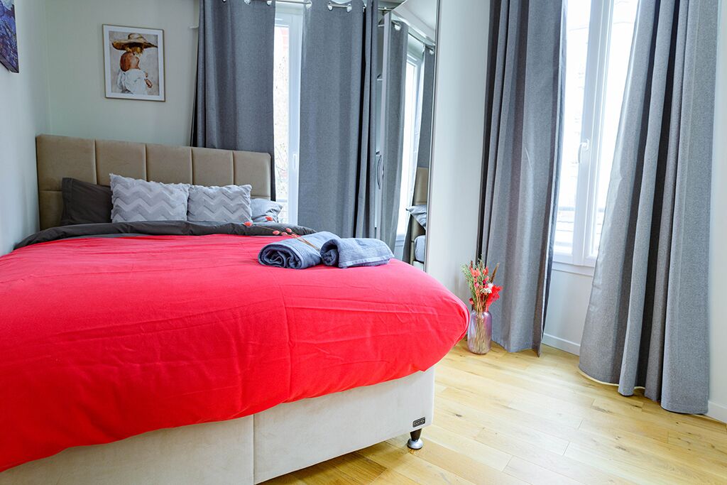 2 Schlafzimmer, Schreibtisch, Bügeleisen/Bügelbrett, kostenloses WLAN