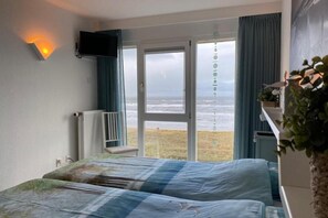 2 quartos, escrivaninha, ferros/tábuas de passar roupa, Wi-Fi