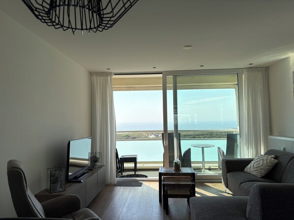 Fernseher, DVD-Player