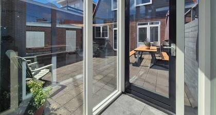 4 bedroom accommodation in Egmond aan Zee