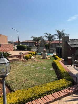 Property grounds - The Fitz Apartment (Johannesburg)