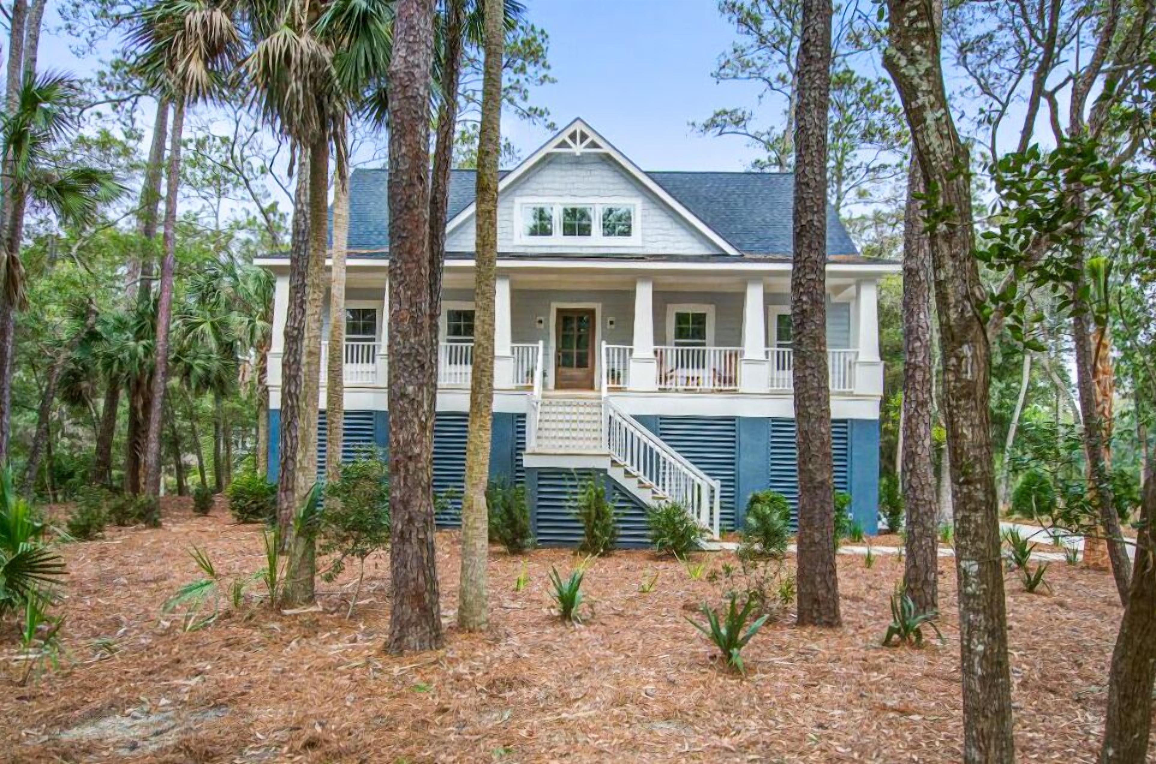 Seabrook Exclusives: 2951 Seabrook Island Rd