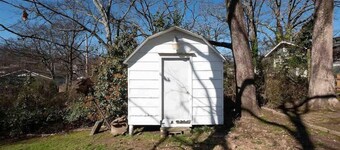Hillcrest Haven: 2BR Gem