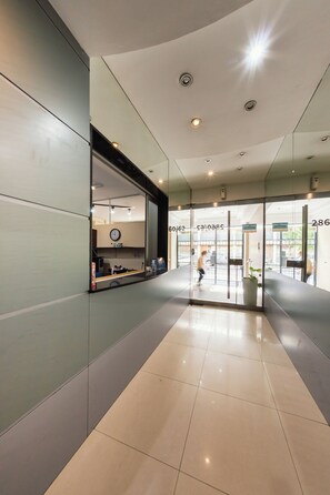 Reception - Le Batiment Apartments (Buenos Aires)